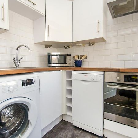 New Steine Apartment - Sea View - By Brighton Holiday Lets Экстерьер фото